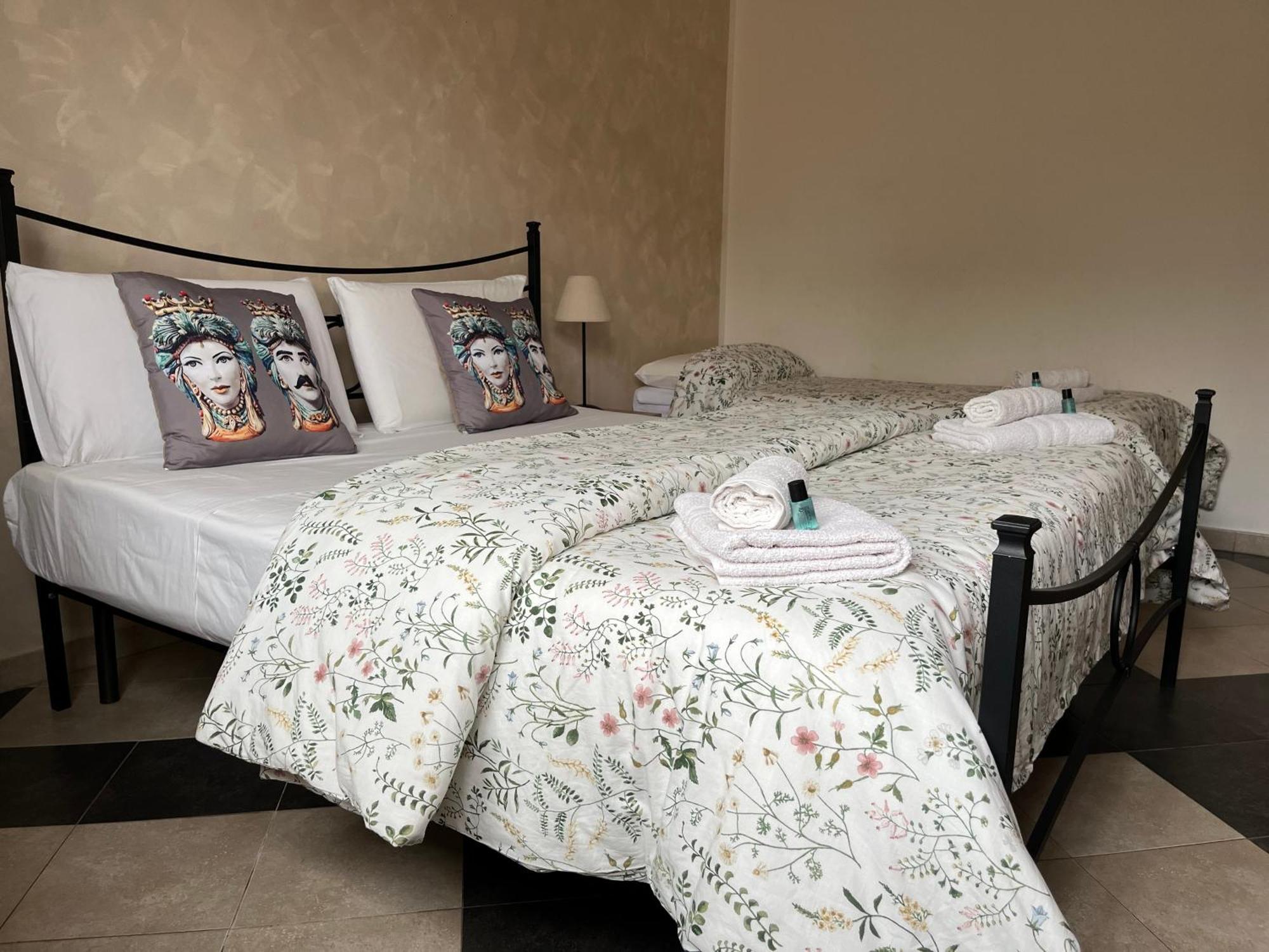 B & B Jasmine Santa Teresa Di Riva Zewnętrze zdjęcie