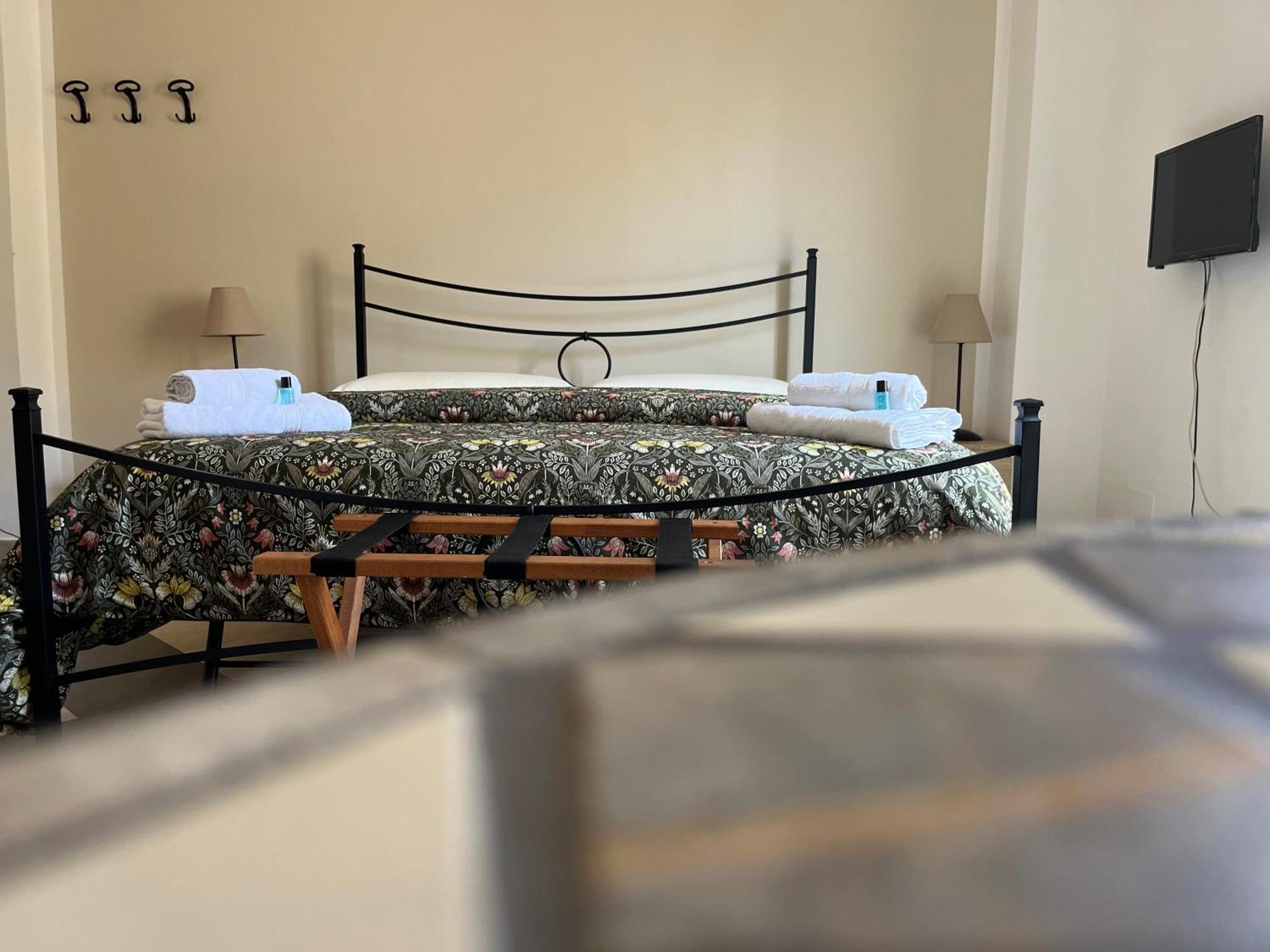 B & B Jasmine Santa Teresa Di Riva Zewnętrze zdjęcie